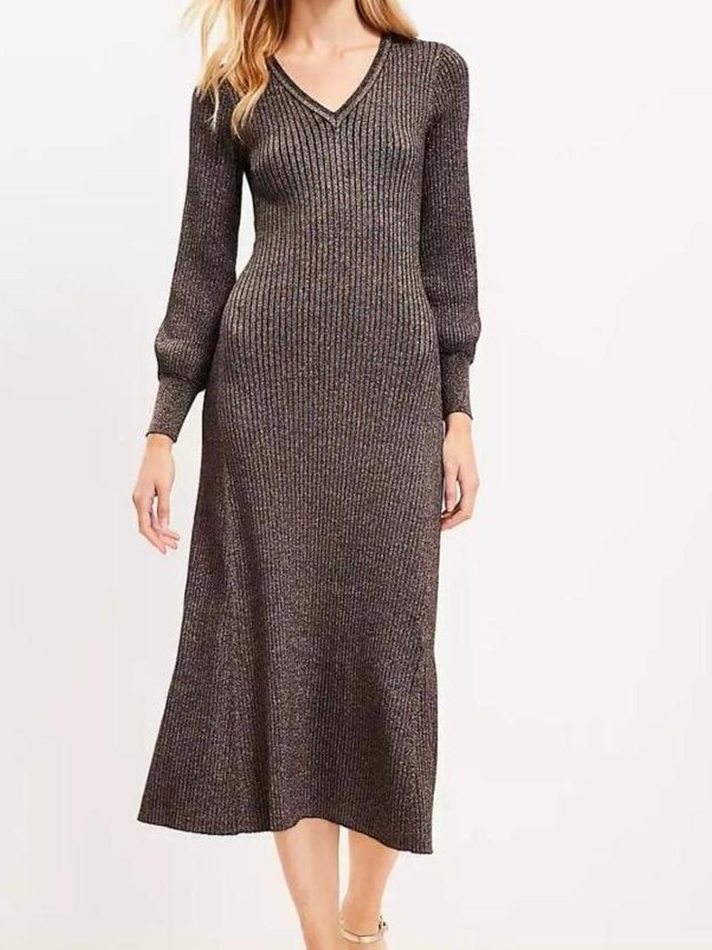 LOFT Metallic Ribbed V‑Neck Long Sleeve Midi Dress in Charcoal